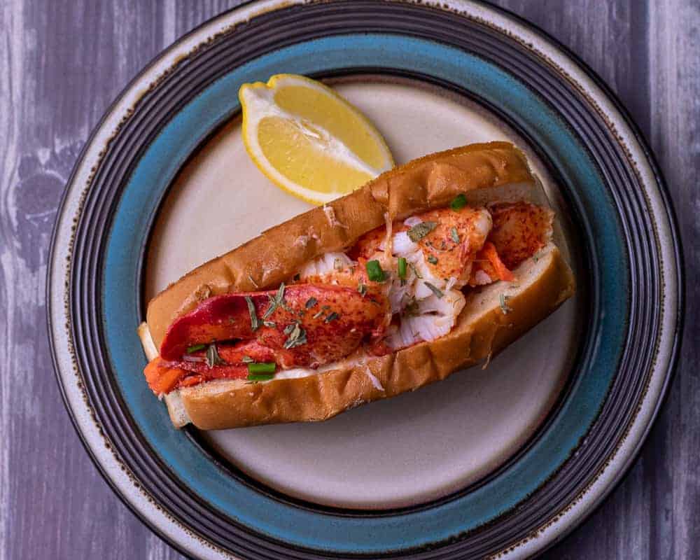 Buttery Lobster Roll Recipe