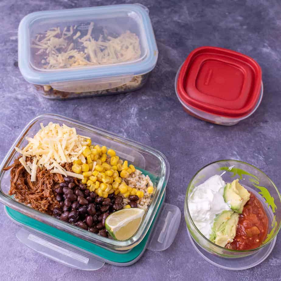 2 burrito bowl bases with 2 sets of toppings