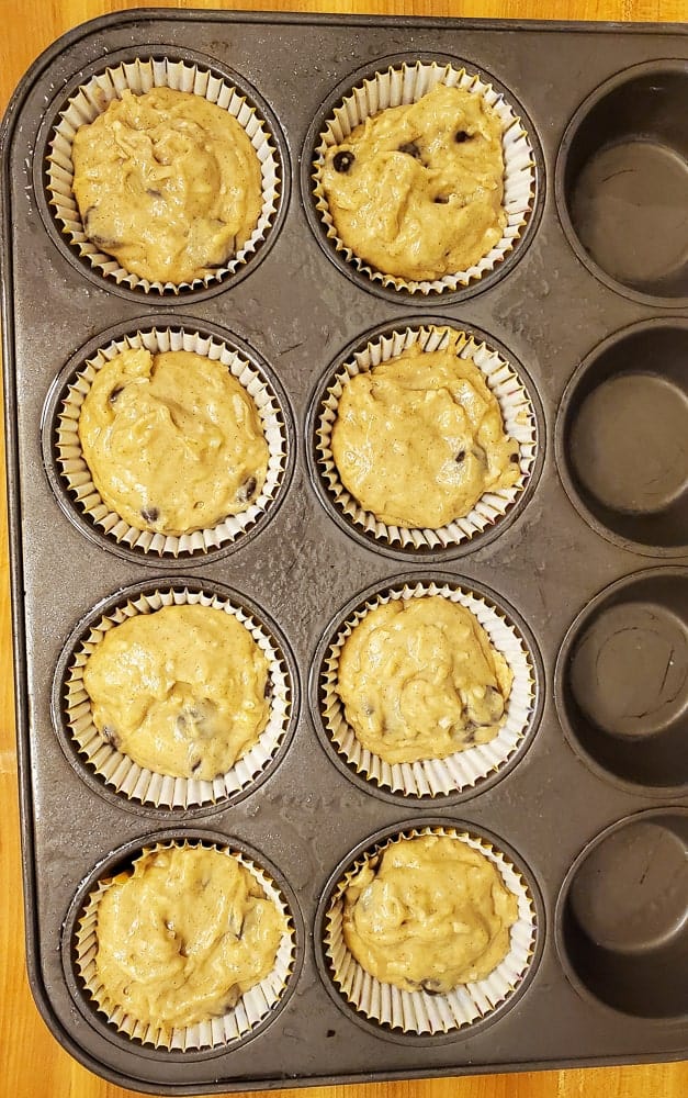 8 unbaked muffins in a standard muffin tin.